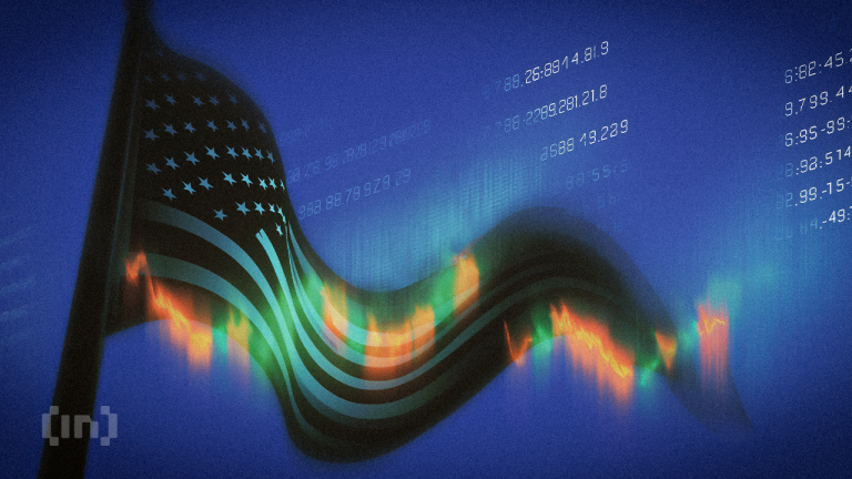 XRP Price Under Pressure: ETF Outflows, Holder Losses, and a Possible Rebound