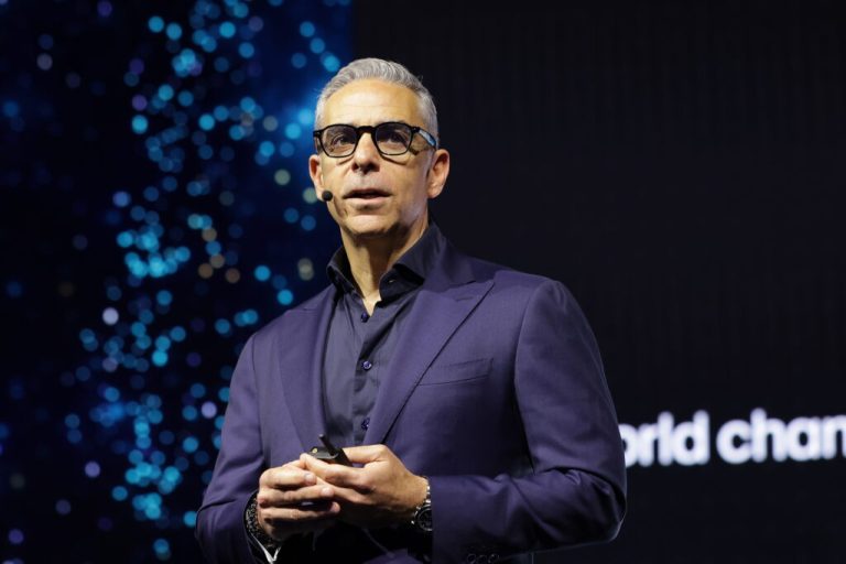 Lightspark Launches Grid Global Accounts, Targeting Fragmented Global Payment System Lightspark Launches Grid Global Accounts, Targeting Fragmented Global Payment System
