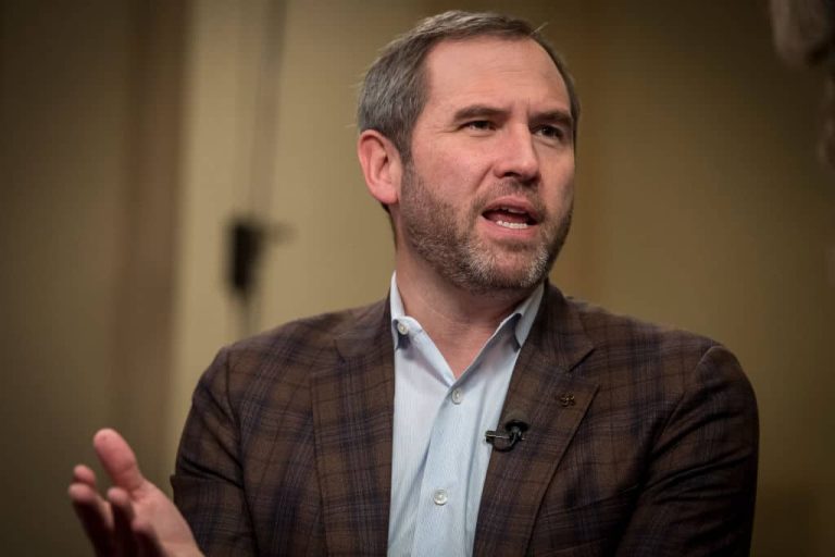 Ripple’s Garlinghouse Fires Back After Jamie Dimon Targets Coinbase and CLARITY ACT Ripple's Garlinghouse Fires Back After Jamie Dimon Targets Coinbase and CLARITY ACT